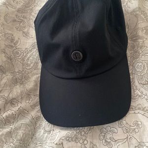 Lululemon hat